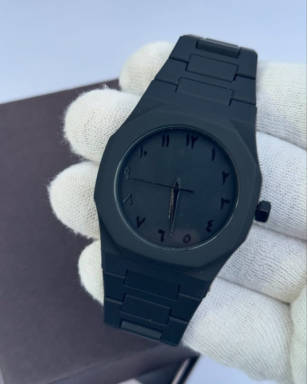4 pieces in 99 AED