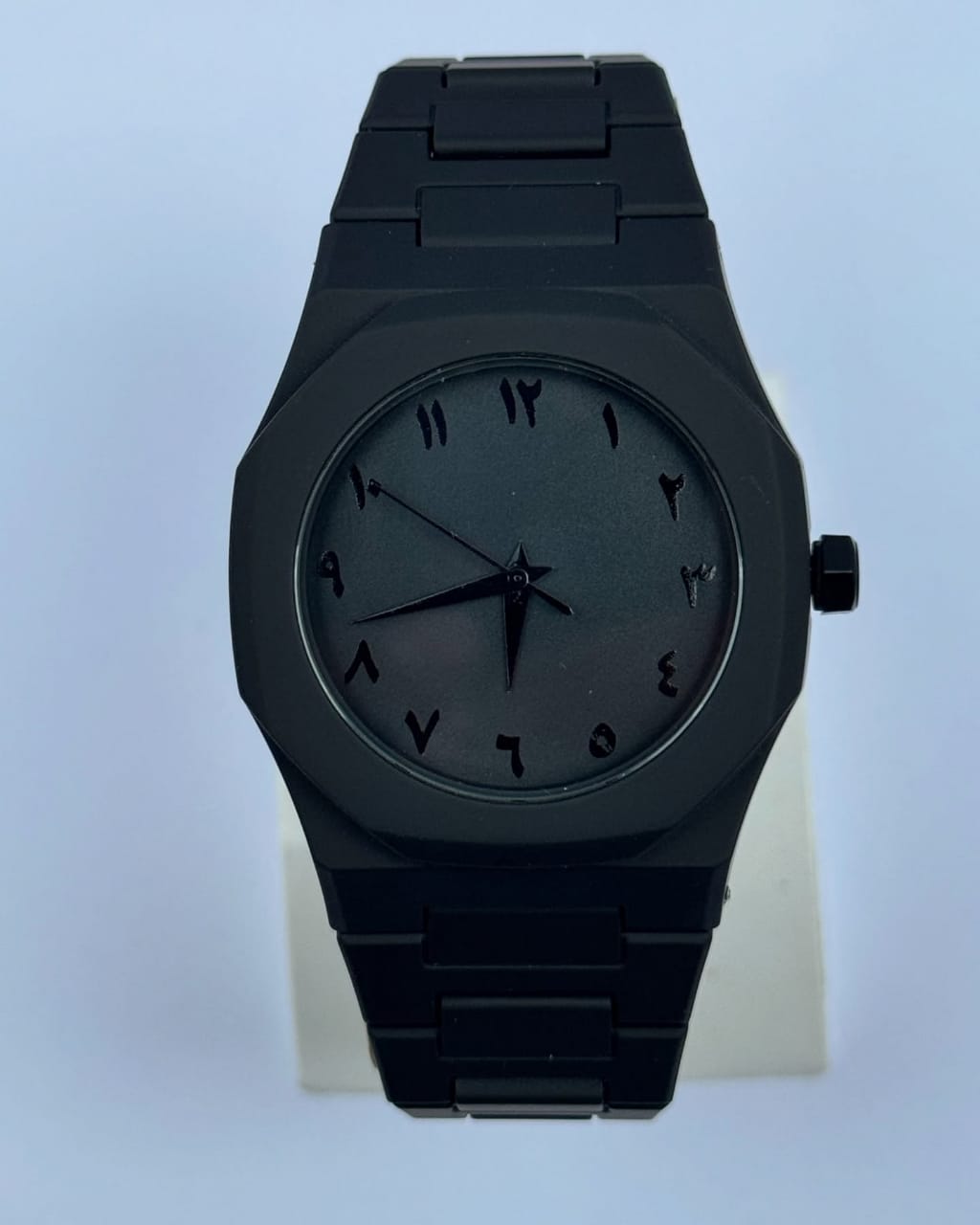 4 pieces in 99 AED