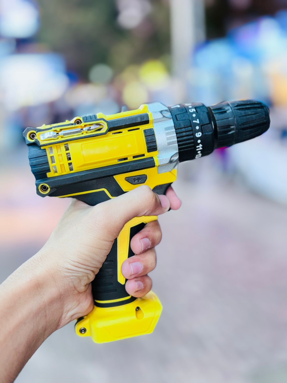 DeWalt Rechargeable Drill Kit with 48V Double Batteries